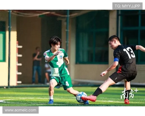 维埃拉谈齐沃和小法执教之路：热爱足球虽不同但依旧相通