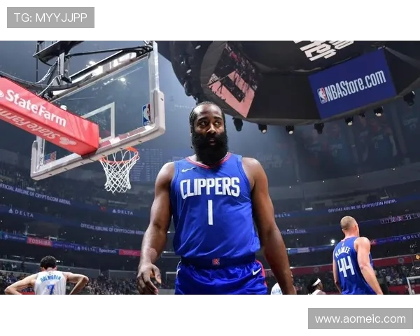 原创快船无缘24分逆转！布朗3313，湖人旧将全队最低，哈登378难救主